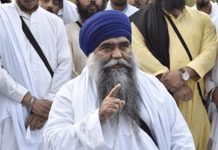 ਹਰ ਸਿੱਖ 5 ਬੱਚੇ ਪੈਦਾ ਕਰੇ – ਜੇ ਤੁਸੀਂ ਸੰਭਾਲ ਨਹੀਂ ਸਕਦੇ ਤਾਂ ਇੱਕ ਬੱਚਾ ਖੁਦ ਰੱਖੋ, 4 ਮੈਨੂੰ ਦੇ ਦਿਓ – ਦਮਦਮੀ ਟਕਸਾਲ ਮੁਖੀ