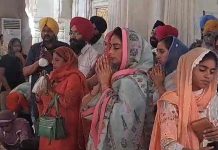 ਸ੍ਰੀ ਦਰਬਾਰ ਸਾਹਿਬ ਵਿਖੇ ਨਤਮਸਤਕ ਹੋਏ ਹਰਸਿਮਰਤ ਕੌਰ ਬਾਦਲ