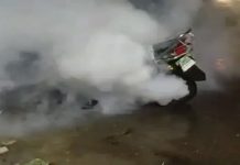 ਜਲਾਲਾਬਾਦ ‘ਚ Electric ਸਕੂਟੀ ਨੂੰ ਲੱਗੀ ਅੱਗ: ਮਾਂ-ਪੁੱਤ ਨੇ ਭੱਜ ਕੇ ਬਚਾਈ ਜਾਨ