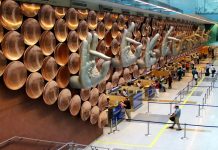 ਦਿੱਲੀ ਏਅਰਪੋਰਟ ‘ਤੇ ਦੁਬਈ ਜਾਣ ਵਾਲੀ ਫਲਾਈਟ ‘ਚ ਬੰਬ ਦੀ ਧਮਕੀ; ਮਚਿਆ ਹੜਕੰਪ