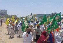 ਮੋਹਾਲੀ ‘ਚ ਕਿਸਾਨਾਂ ਦਾ ਪ੍ਰਦਰਸ਼ਨ, CISF ਦੀ ਮਹਿਲਾ ਸਿਪਾਹੀ ਕੁਲਵਿੰਦਰ ਕੌਰ ਦੇ ਹੱਕ ‘ਚ ਮਾਰਚ