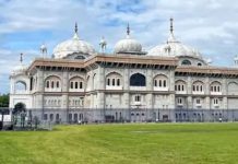 ਯੂਕੇ ਦੇ ਗੁਰਦੁਆਰੇ ‘ਚ ਸ਼ਰਧਾਲੂਆਂ ‘ਤੇ ਹਮਲਾ: 2 ਪੰਜਾਬੀ ਕੁੜੀਆਂ ਜ਼ਖ਼ਮੀ, ਮੱਥਾ ਟੇਕਣ ਦੇ ਬਹਾਨੇ ਅੰਦਰ ਆਇਆ ਸੀ ਮੁਲਜ਼ਮ