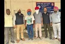 ਤਨਖ਼ਾਹਾਂ ਵਿੱਚ 14,46,550 ਰੁਪਏ ਦਾ ਗਬਨ ਕਰਨ ਦੇ ਦੋਸ਼ ਹੇਠ ਸੇਵਾਮੁਕਤ ਐਸ.ਐਮ.ਓ. ਅਤੇ ਉਸਦਾ ਕਲਰਕ ਵਿਜੀਲੈਂਸ ਬਿਊਰੋ ਵੱਲੋਂ ਕਾਬੂ