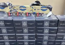 ਅੰਮ੍ਰਿਤਸਰ ਏਅਰਪੋਰਟ ਤੋਂ ਫੜੀ ਗਈ ਵਿਦੇਸ਼ੀ ਸਿਗਰਟ: ਸ਼ਾਰਜਾਹ ਤੋਂ ਯਾਤਰੀ ਆਪਣੇ ਨਾਲ ਲੈ ਕੇ ਆਇਆ 25 ਹਜ਼ਾਰ ਪੀਸ