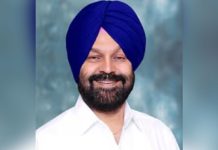 ਡਿੰਪੀ ਢਿੱਲੋਂ ਨੇ ‘ਆਪ’ ‘ਚ ਸ਼ਾਮਲ ਹੋਣ ਦੇ ਦਿੱਤੇ ਸੰਕੇਤ: ਕਿਹਾ- ਸੰਗਤ ਦਾ ਫੈਸਲਾ, ਮੈਂ ‘ਆਪ’ ‘ਚ ਹੋਵਾਂ ਸ਼ਾਮਿਲ