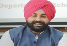 ਅਧਿਆਪਕ ਦਿਵਸ: ਪੰਜਾਬ ‘ਚ ਅੱਜ 77 ਅਧਿਆਪਕਾਂ ਨੂੰ ਕੀਤਾ ਜਾਵੇਗਾ ਸਨਮਾਨਿਤ, ਸਿੱਖਿਆ ਮੰਤਰੀ ਬੈਂਸ ਨੇ ਦਿੱਤੀ ਵਧਾਈ