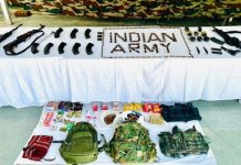 LoC ‘ਤੇ ਘੁਸਪੈਠ ਕਰ ਰਹੇ 2 ਅੱਤਵਾਦੀ ਹੋਏ ਢੇਰ, ਪਿਸਤੌਲ ਅਤੇ ਗੋਲਾ ਬਾਰੂਦ ਬਰਾਮਦ