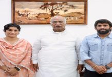 ਵੱਡੀ ਖਬਰ: ਪਹਿਲਵਾਨ ਵਿਨੇਸ਼ ਫੋਗਾਟ ਤੇ ਬਜਰੰਗ ਪੂਨੀਆ ਕਾਂਗਰਸ ‘ਚ ਹੋਏ ਸ਼ਾਮਲ