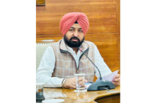 ਕੇਜਰੀਵਾਲ ਅਤੇ ਸਿਸੋਦੀਆ ਨੂੰ ਮਿਲੀ ਕਲੀਨ ਚਿੱਟ, ਇਮਾਨਦਾਰ ਰਾਜਨੀਤੀ ਦੀ ਜਿੱਤ: ਹਰਦੀਪ ਸਿੰਘ ਮੁੰਡੀਆਂ