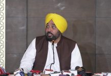 ‘ਕੱਦ 2 ਇੰਚ ਉੱਚਾ, ਮਾਸਕ ਲਾਇਆ, ਗਲੇ ‘ਤੇ ਨਿਸ਼ਾਨ ਨਹੀਂ’, ਕਥਿਤ ਵੀਡੀਓ ਵਿਵਾਦ ‘ਤੇ CM ਮਾਨ ਦੇ ਖੁਲਾਸੇ