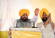 ਅਕਾਲੀਆਂ ਨੇ ਸ੍ਰੀ ਗੁਰੂ ਗ੍ਰੰਥ ਸਾਹਿਬ ਦੀ ਬੇਅਦਬੀ ਕੀਤੀ; ਉਨ੍ਹਾਂ ਨੂੰ ਕਦੇ ਬਖ਼ਸ਼ਿਆ ਨਹੀਂ ਜਾਵੇਗਾ ਤੇ ਜੇਲ੍ਹ ਭੇਜਿਆ ਜਾਵੇਗਾ: ਮੁੱਖ ਮੰਤਰੀ ਭਗਵੰਤ ਸਿੰਘ ਮਾਨ