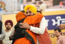 ਪਹਿਲੇ ਪੜਾਅ ਵਿੱਚ ਹੁਣ ਤੱਕ 4 ਲੱਖ ਤੀਰਥ ਯਾਤਰੀਆਂ ਨੇ ਸ੍ਰੀ ਅੰਮ੍ਰਿਤਸਰ ਸਾਹਿਬ ਅਤੇ ਸ੍ਰੀ ਅਨੰਦਪੁਰ ਸਾਹਿਬ-ਨੈਣਾ ਦੇਵੀ ਦੇ ਦਰਸ਼ਨ ਕੀਤੇ-ਭਗਵੰਤ ਸਿੰਘ ਮਾਨ