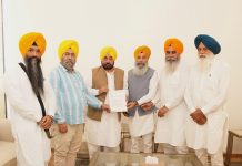 ਐਸ.ਆਈ.ਟੀ. ਜਾਂਚ ਦੀ ਮੰਗ ਨੂੰ ਲੈ ਕੇ ਸ਼੍ਰੋਮਣੀ ਅਕਾਲੀ ਦਲ (ਪੁਨਰ ਸੁਰਜੀਤ) ਦੇ ਵਫ਼ਦ ਨੇ ਮੁੱਖ ਮੰਤਰੀ ਭਗਵੰਤ ਸਿੰਘ ਮਾਨ ਨਾਲ ਕੀਤੀ ਮੁਲਾਕਾਤ